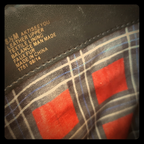 Vintage AK Sports Faux Fur Trimmed Booties - Picture 5 of 6